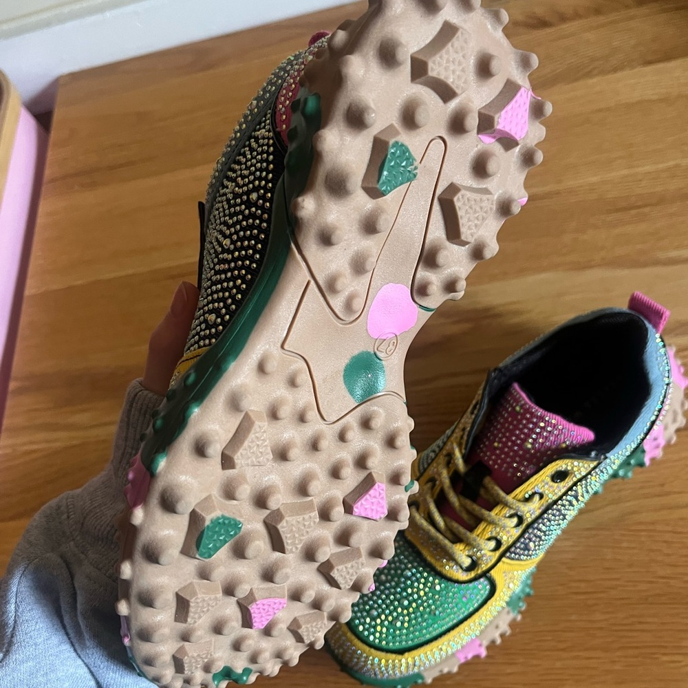 AKIRA “Azalea Wang Isabeau Embellished Multi Sneaker” Size 6 - Picture 5 of 6